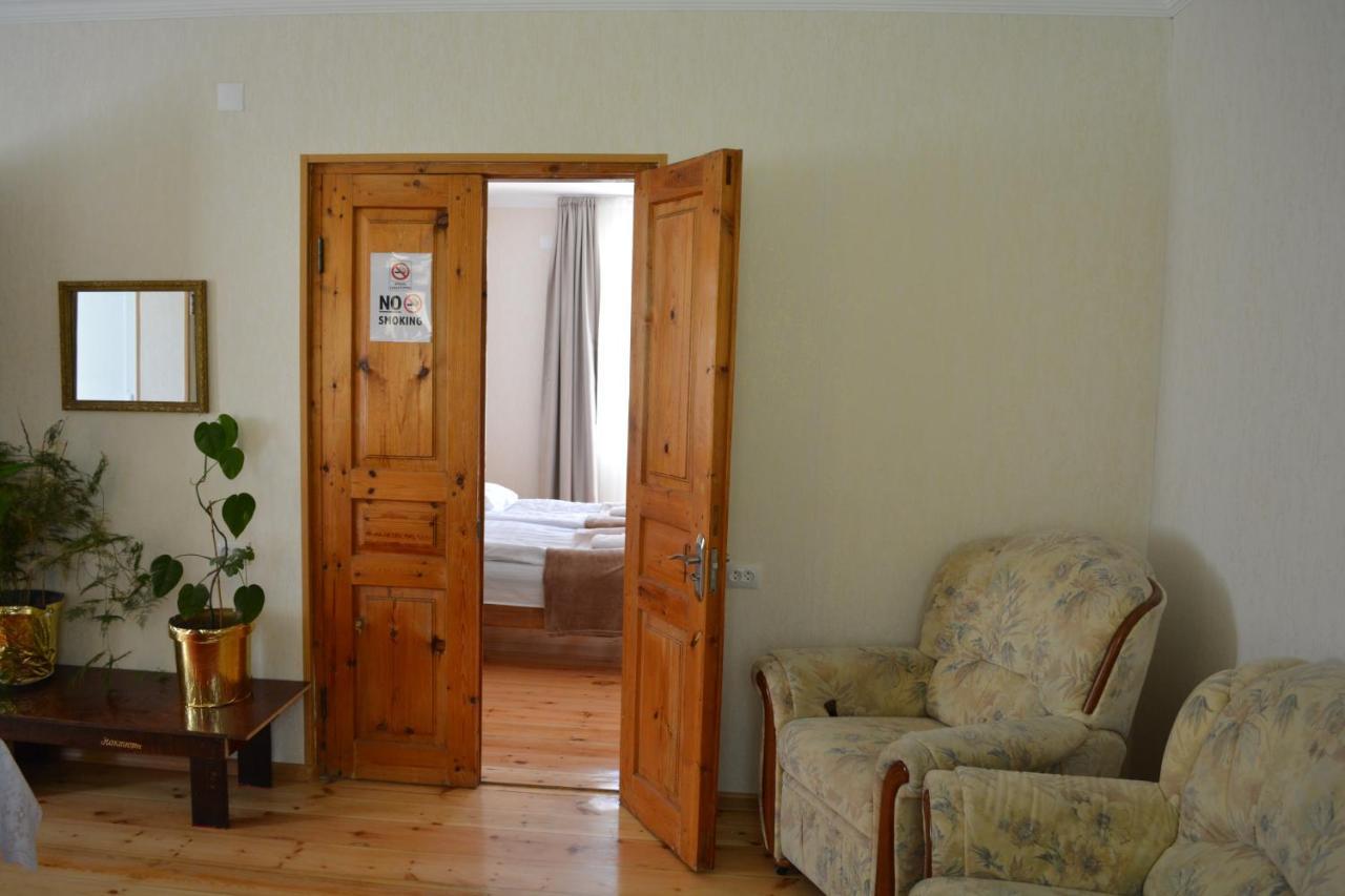 Ekaterine Guest House Stepantsminda Exterior photo